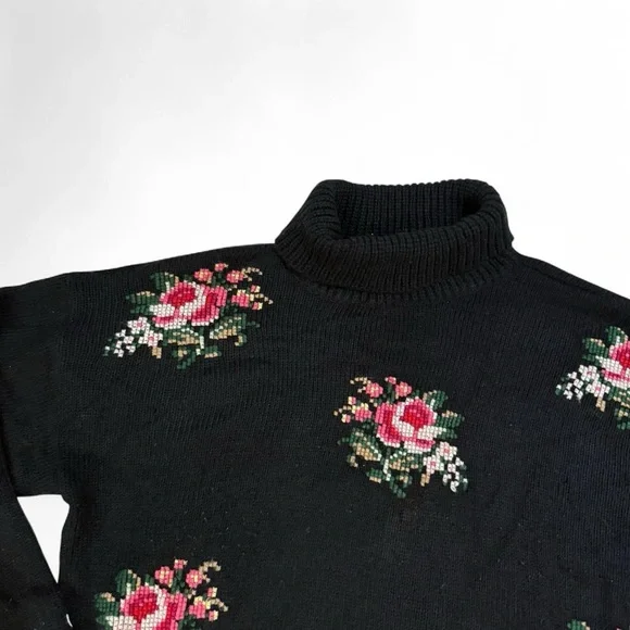 Vintage Worthington Cross Stitch Floral Sweater - Picture 3 of 4